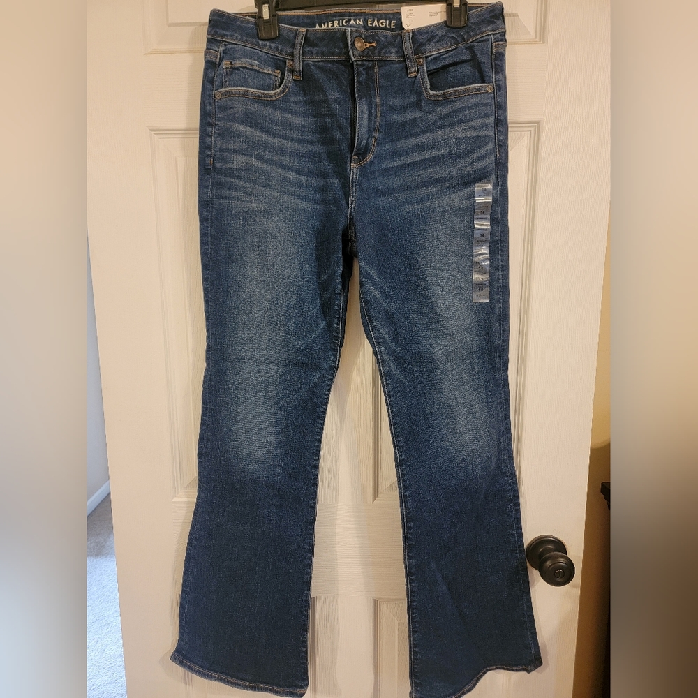 NWT American Eagle Womens Kick Boot Jeans Size 14 Stretch